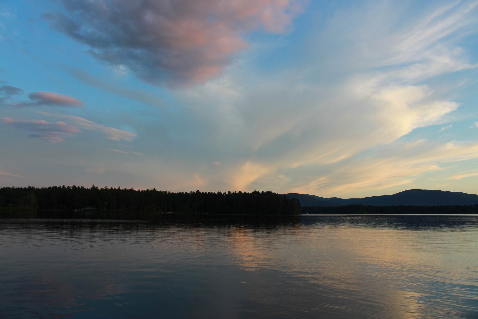 Lake Winnisquam - lakes in New Hampshire