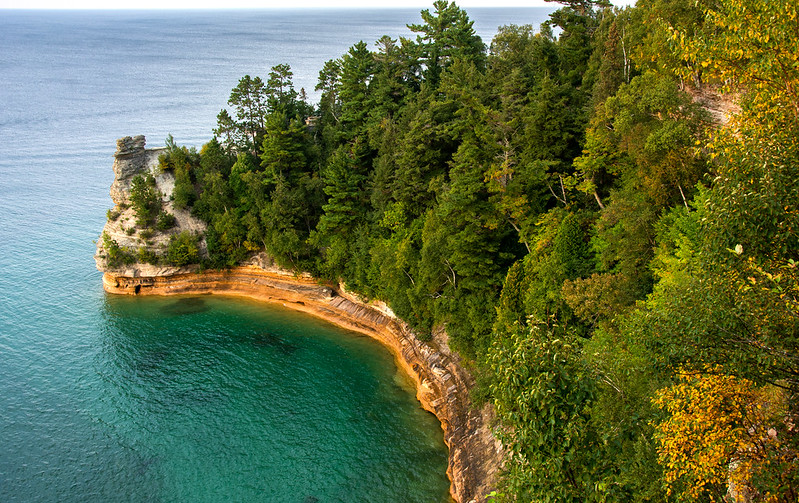 Experience the beauty of Lake Superior. From its crystal clear waters to its breathtaking shorelines, Lake Superior is a must-see destination for nature lovers. Explore the area's many attractions and activities, and create memories that will last a lifetime.
