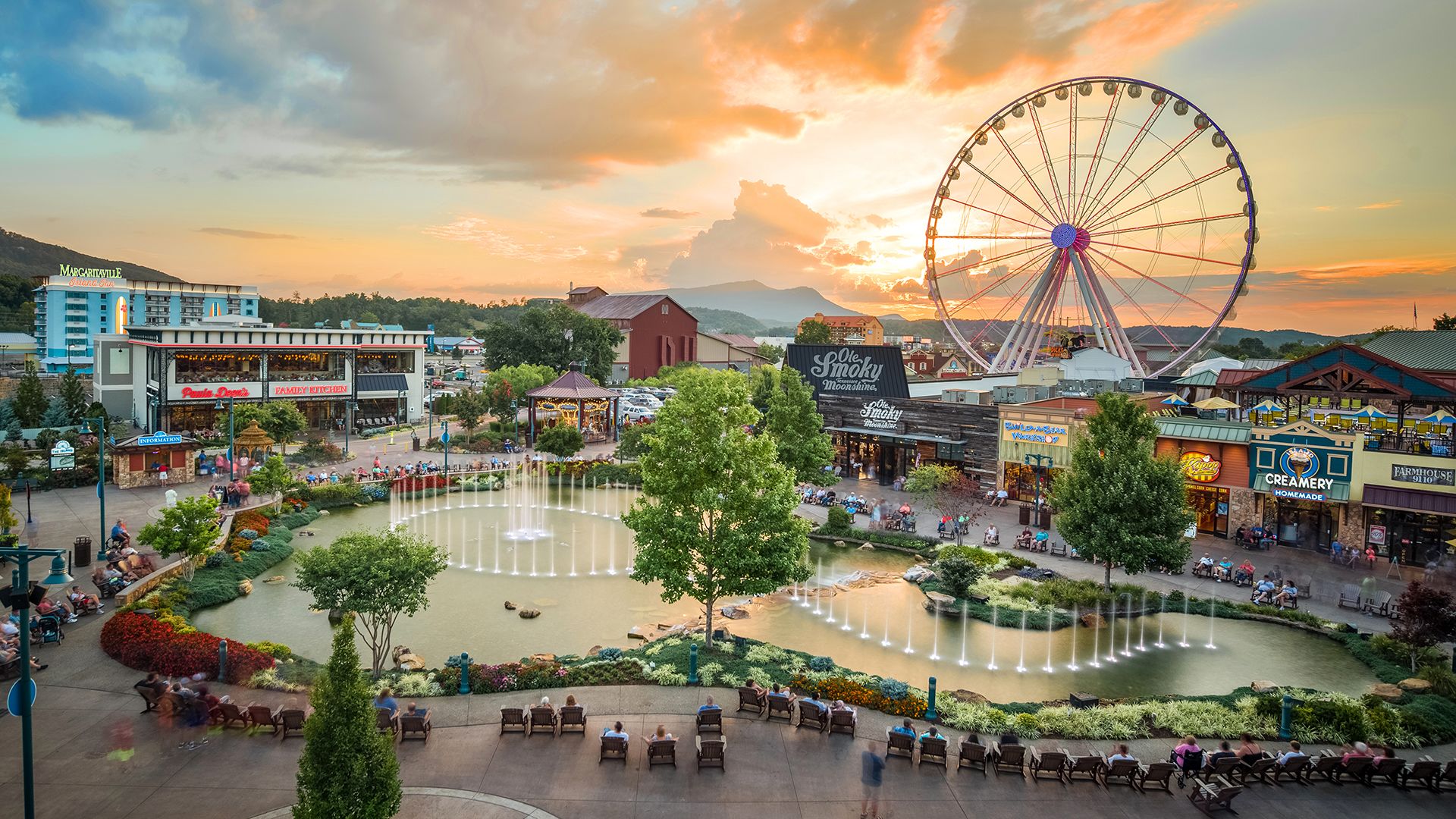 Things to Do for Couples in Pigeon Forge, TN